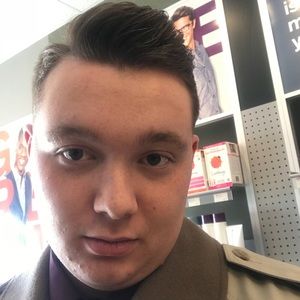 Meet your Posher, Zane